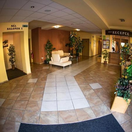 Hotel Na Jizni プルジェロフ エクステリア 写真