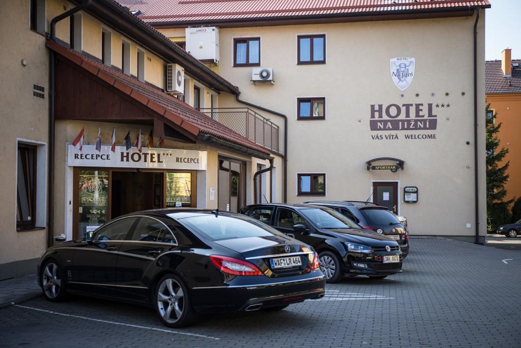 Hotel Na Jizni プルジェロフ エクステリア 写真